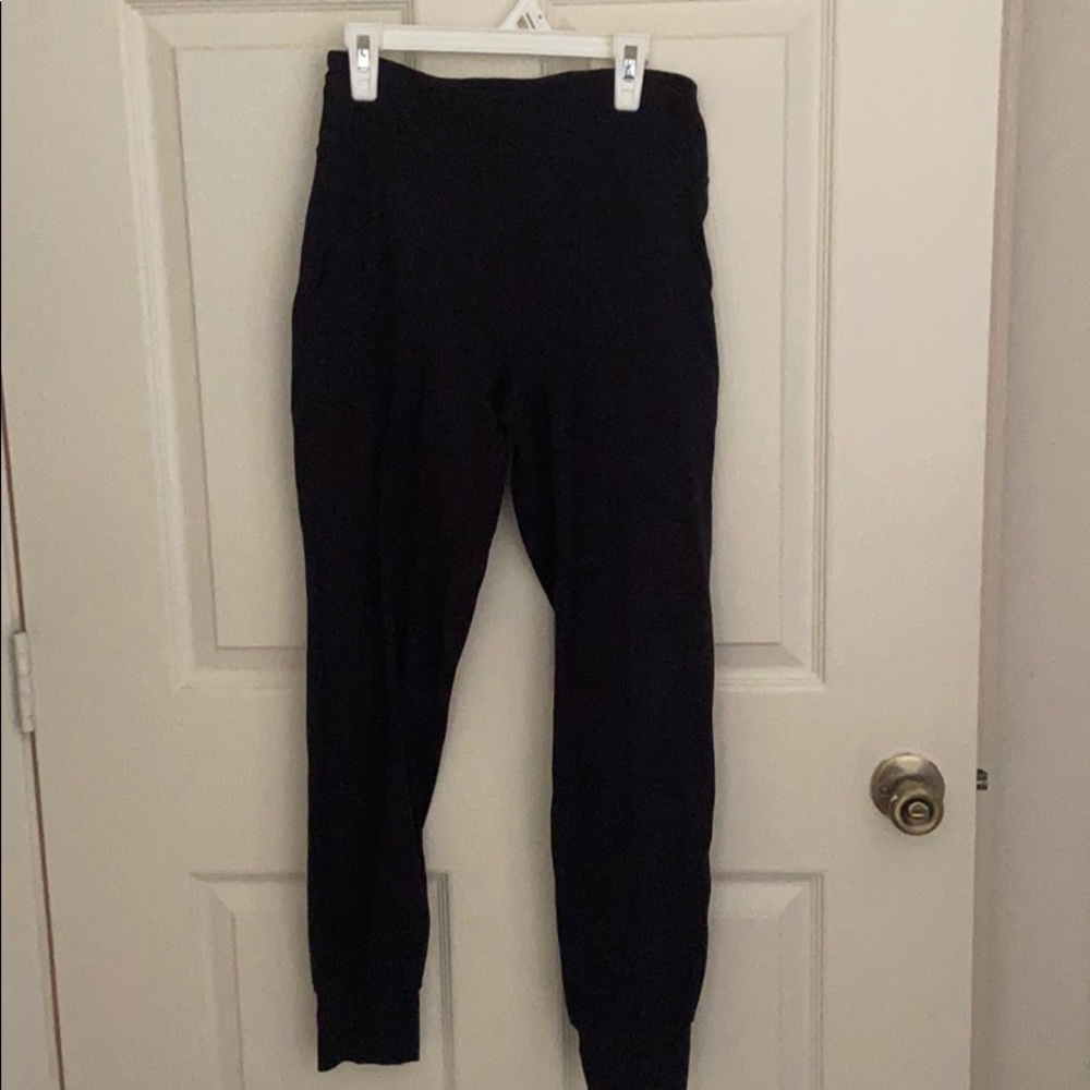LuluLemon Align Crop Joggers
